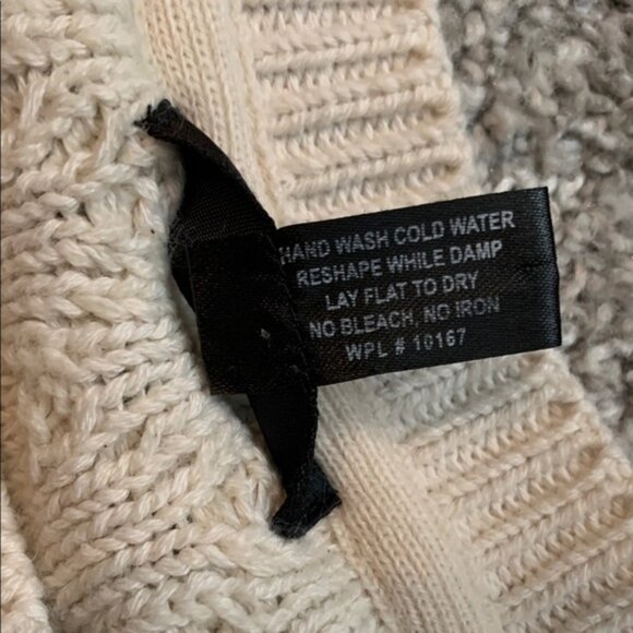 Women's Cream Cable Knit Sweater Vest - Picture 4 of 8